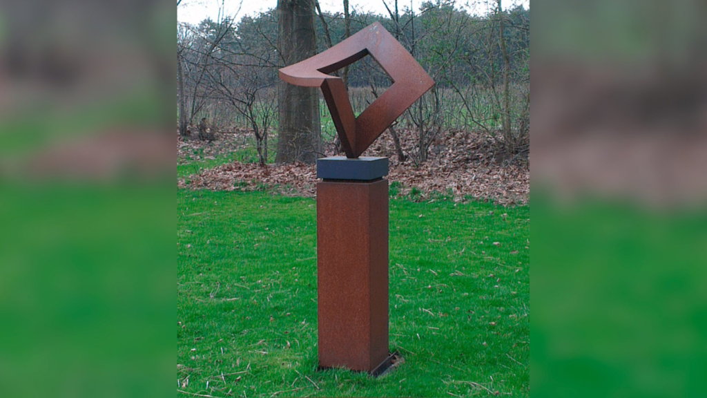 03 grafmonument van Cortenstaal