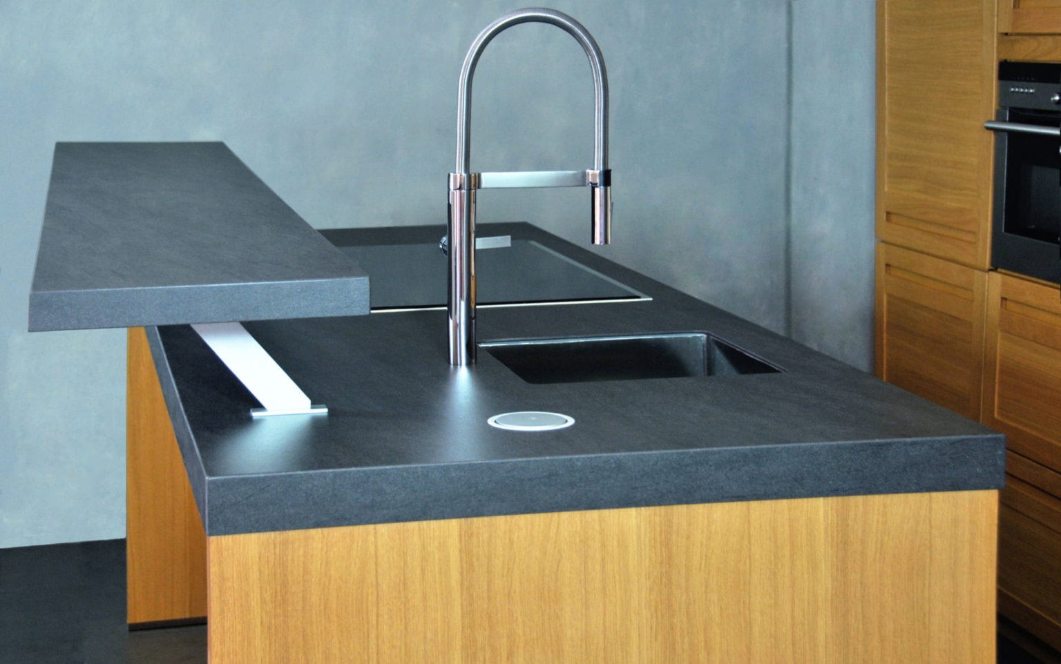 Basalt Black 8