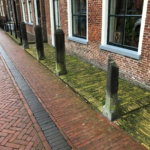 Gebroken stoeppaal van Belgisch Hardsteen