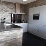 Keuken met rockwall natuursteen