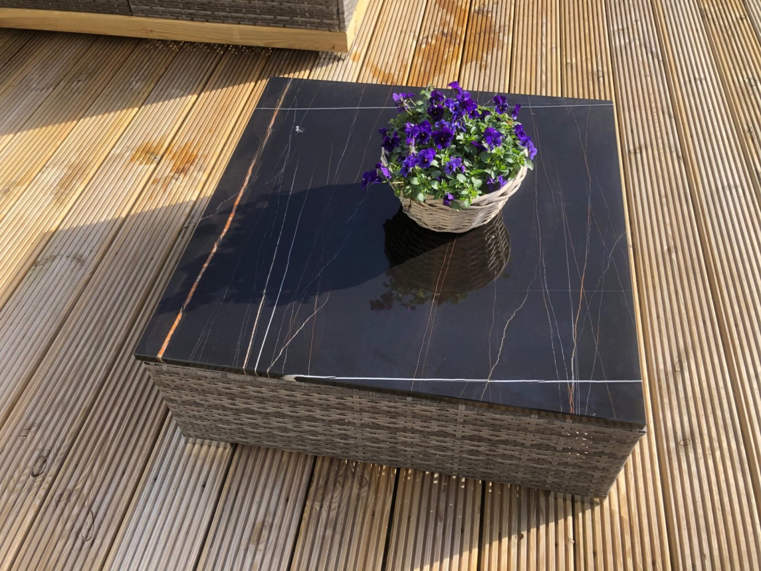 Luxe buitentafel scaled