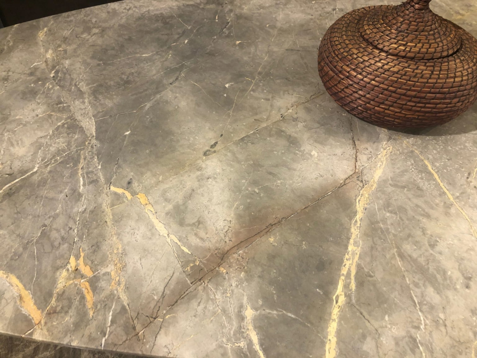 Eettafel Fior di Bosco