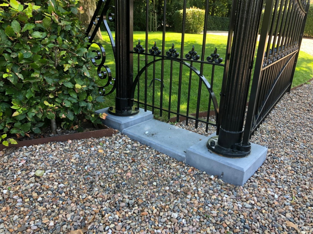 onderbouw hekwerk scaled