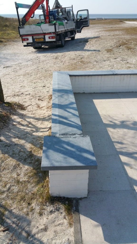 Muurafdekker natuursteen grijs