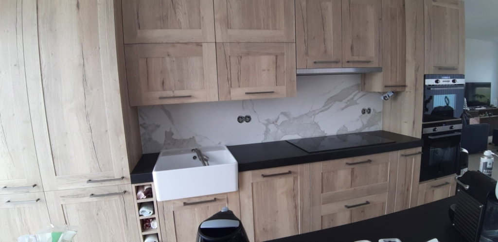 Achterwand Neolith Estatuario Keramisch