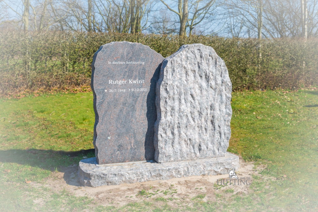 Grafmonument Himalaya graniet scaled