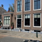 Hardsteen stoep Harlingen scaled
