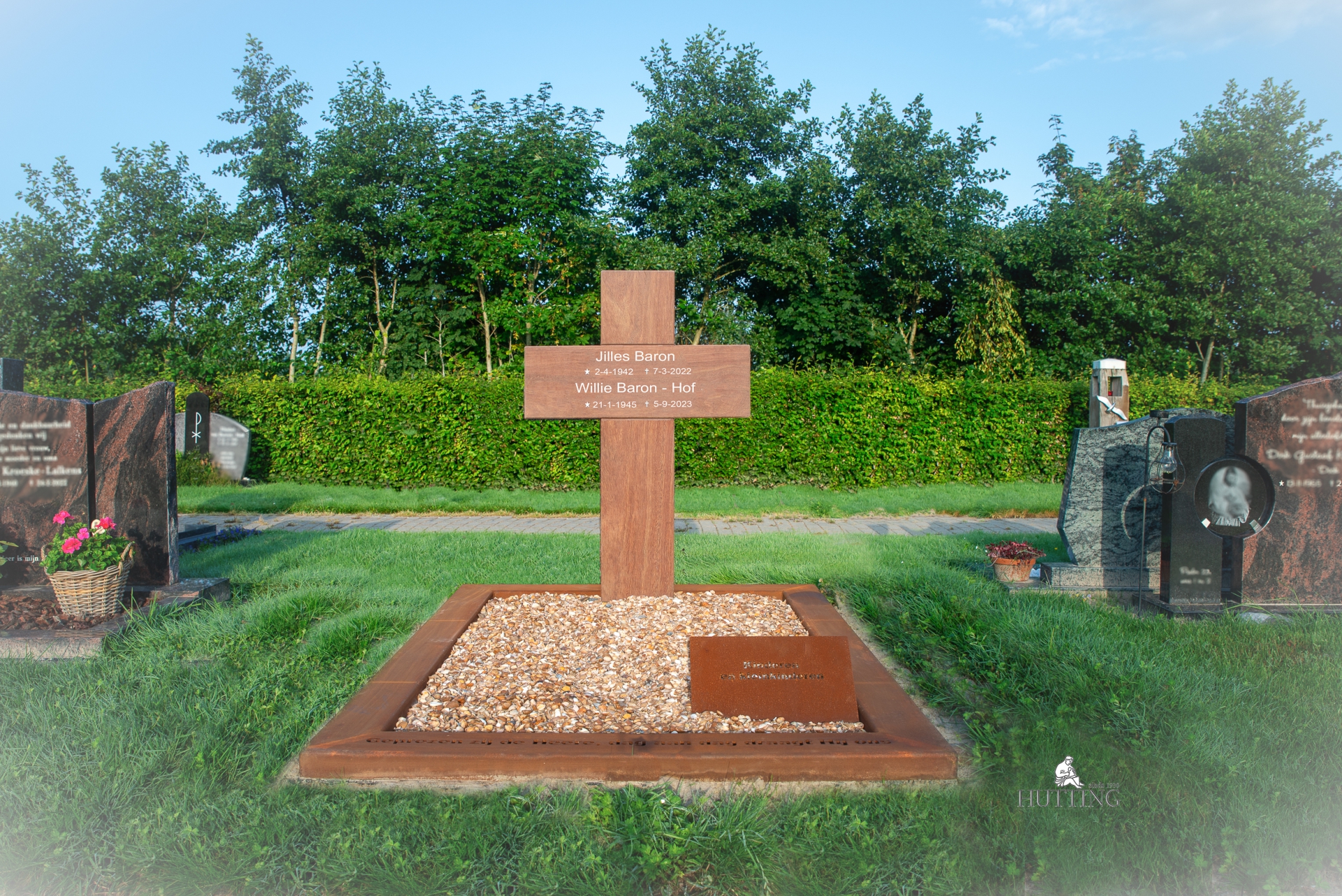 grafsteen-houten-kruis