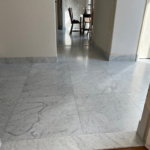 Witte marmeren tegels Friesland scaled