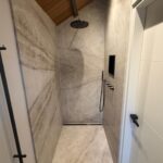 LEEUWARDEN – Badkamer Taj Mahal kwartsiet