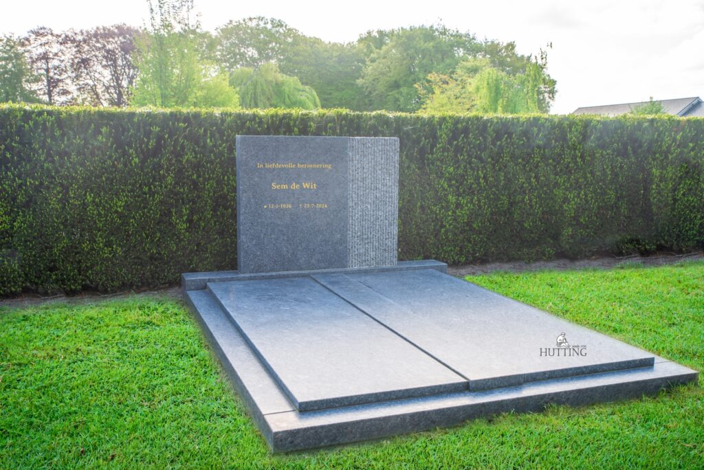 Grafsteen DM 522-26
