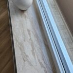 Vensterbank-beige-natuursteen