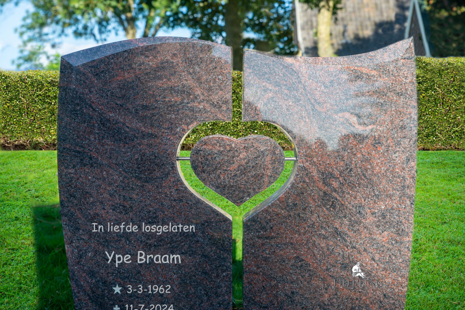 Grafsteen-met-klein-hart